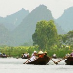 Hanoi - Perfume Pagoda Tour