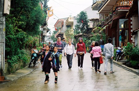 Walking street on weekend, Sapa