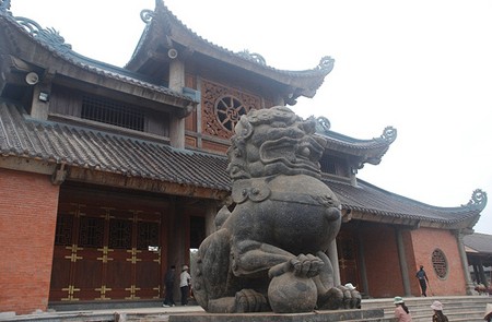 Trang An – Bai Dinh Pagoda – 1 Day