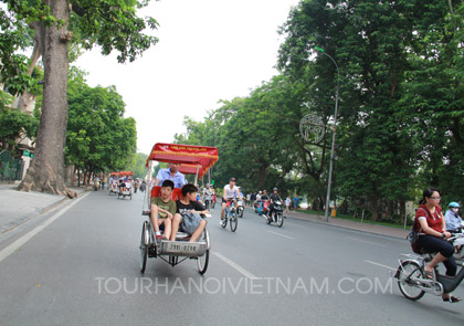 Hanoi Cyclo – Hanoi Riskshaw