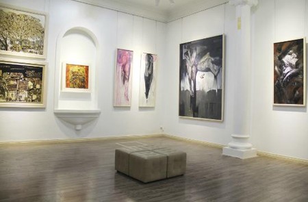 Nguyen Art Gallery