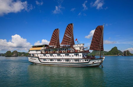 Panoma Cruise on Halong Bay