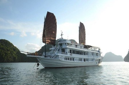 V' Spirit Cruise