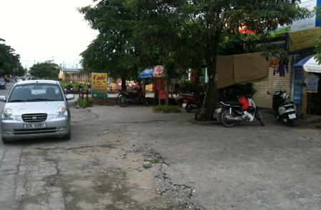 Vu Xuan Thieu Street, Long Bien District, Hanoi