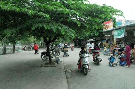 Yen Binh Street, Hanoi