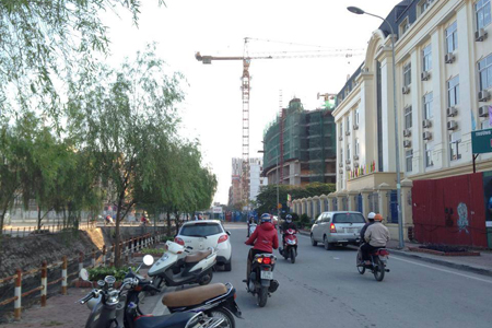 Yen Hoa Street, Hanoi