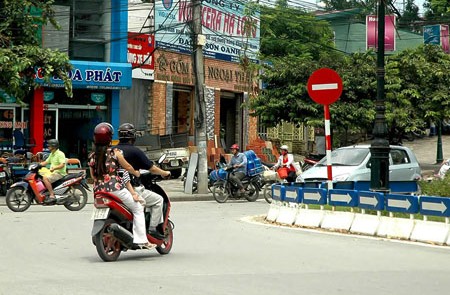 Yen Thuong Road, Hanoi