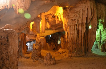 Discover New Grottoes in Ha Long and Bai Tu Long Bays