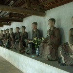 Buddha images in Mia Pagoda
