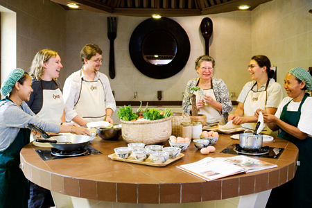 Cooking Class with Anh Tuyet Restaurant