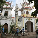 Cycling around Dong Ngac