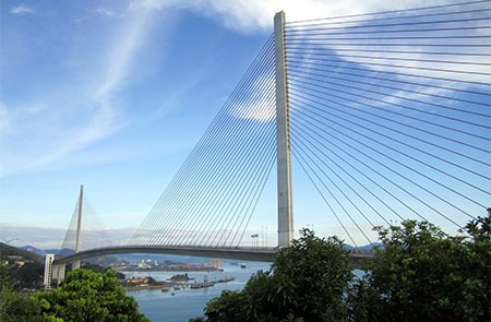 Bai Chay bridge
