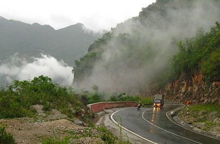 Thung Khe Pass