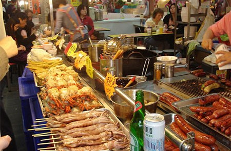 Night Cuisine in Hanoi