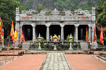 Thai Vi Temple, Tam Coc
