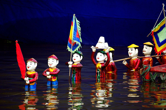 Water puppet show in Thang Long Water Puppet theatre