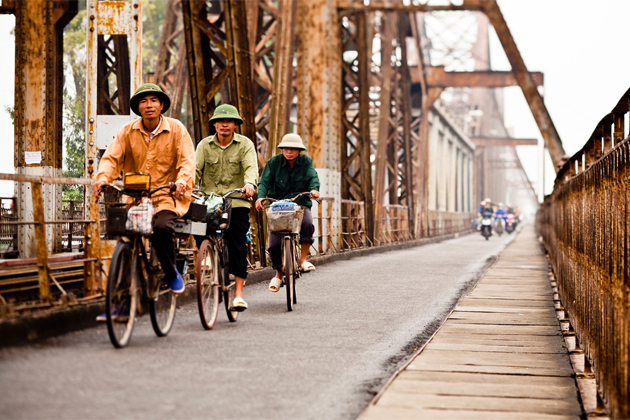 The old Long Bien Bridge