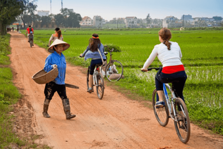 Dong Ngac Village 1 Day - Hanoi tour