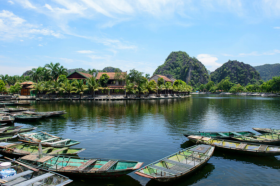 Hoa Lu and Tam Coc - Hanoi travel packages