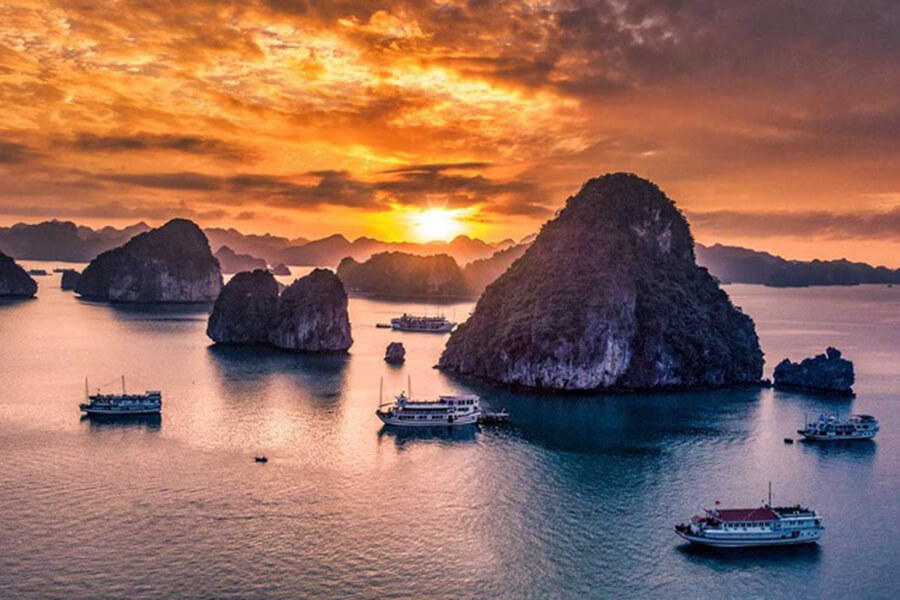 Ha Long Bay Tour