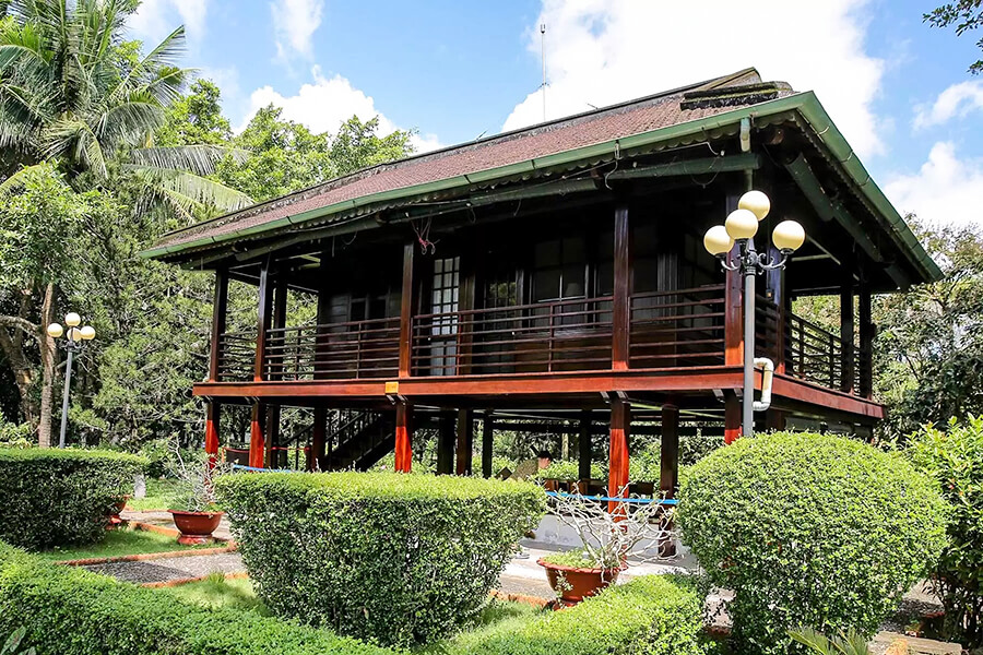 Ho Chi Minh's Stilt House - Hanoi Excursions