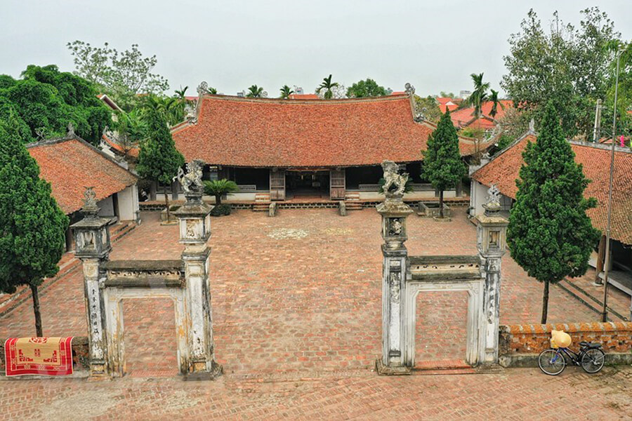 Mong Phu Temple - Hanoi tours
