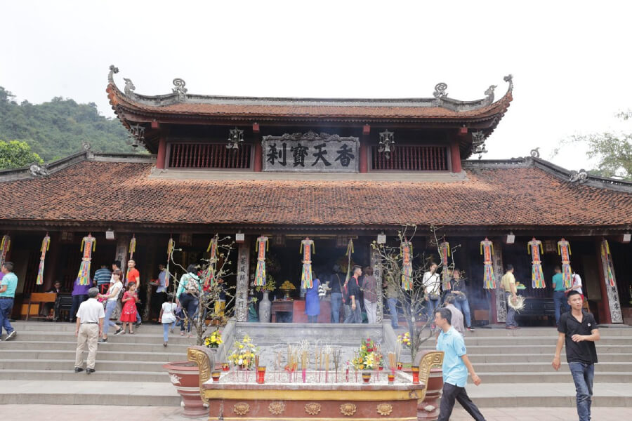 Perfume Pagoda - Hanoi tours packages