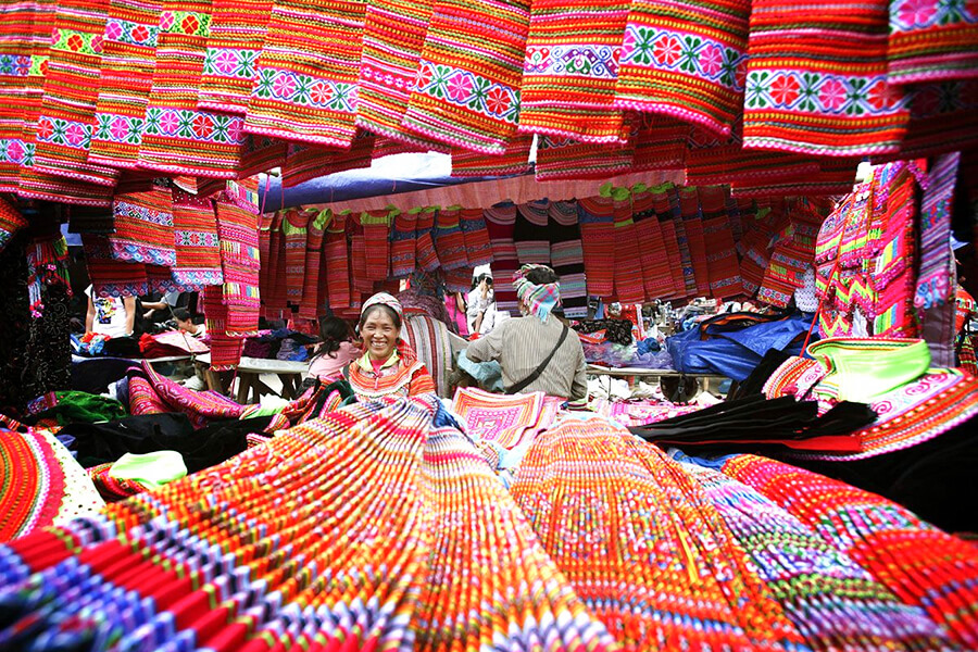 Pho Doan Market - My Hanoi Tours