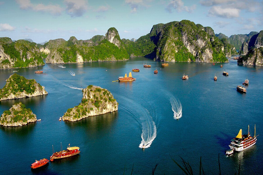 Travel to Ha Long Bay - Hanoi tour packages