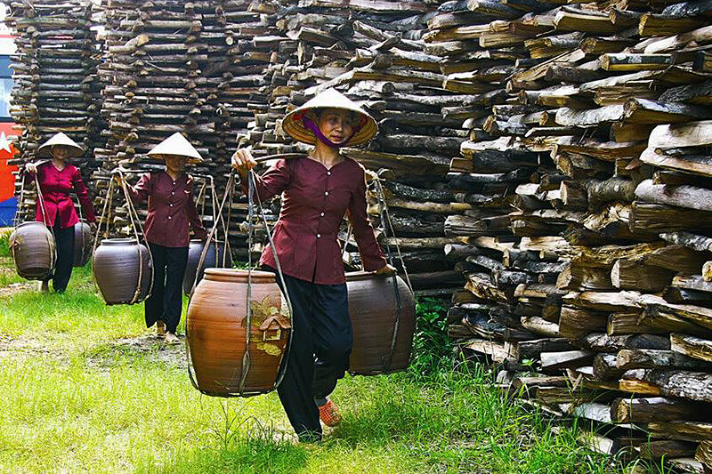 Cycling to Traditional Villages in Hanoi