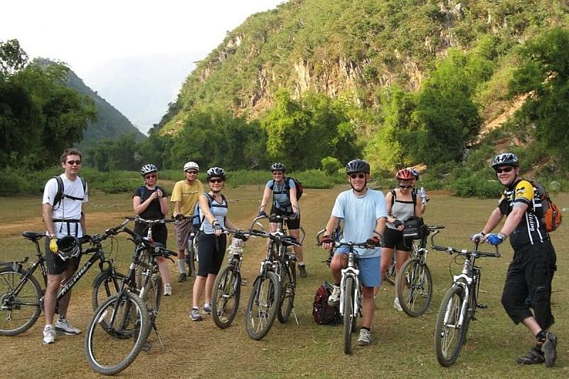 Hanoi Mai Choc Moc Chau Cycling Tour