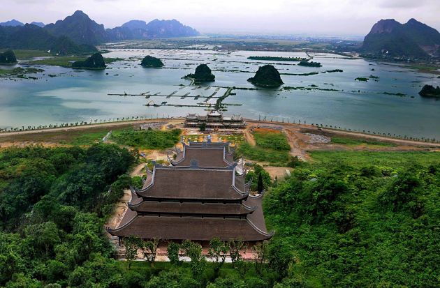 Tam Chuc pagoda