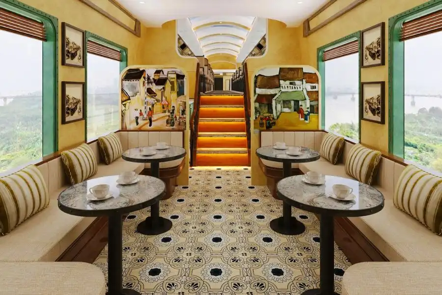 the hanoi train