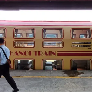the hanoi train with my hanoi tours